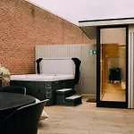 Thebridge29 Boutique Apartment