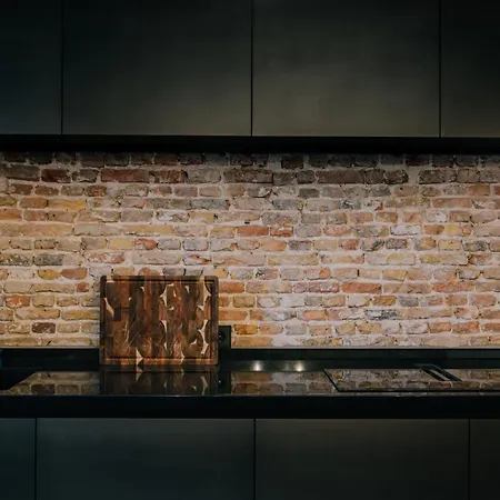 Thebridge29 Boutique Breda